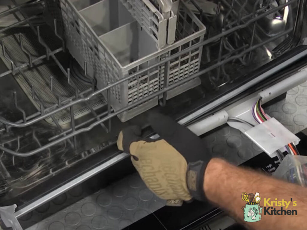 Expert Safety Tips For Fixing Leaky Bosch Dishwashers